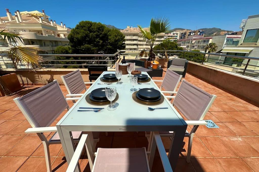 Ferienwohnung Atico Puerto Marina 2 Hab Con Piscina, 500M De La Plata Torremolinos Exterior foto