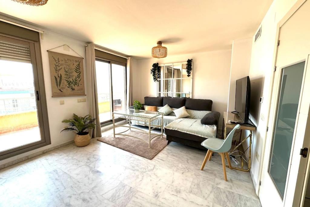 Ferienwohnung Atico Puerto Marina 2 Hab Con Piscina, 500M De La Plata Torremolinos Exterior foto