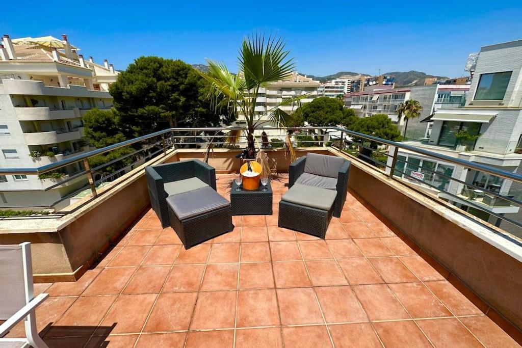 Ferienwohnung Atico Puerto Marina 2 Hab Con Piscina, 500M De La Plata Torremolinos Exterior foto