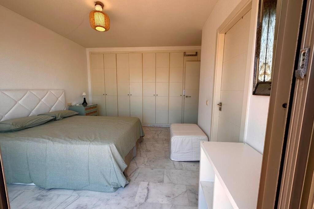 Ferienwohnung Atico Puerto Marina 2 Hab Con Piscina, 500M De La Plata Torremolinos Exterior foto