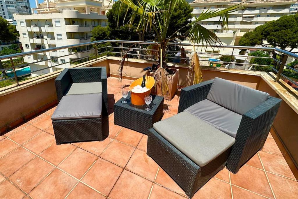 Ferienwohnung Atico Puerto Marina 2 Hab Con Piscina, 500M De La Plata Torremolinos Exterior foto